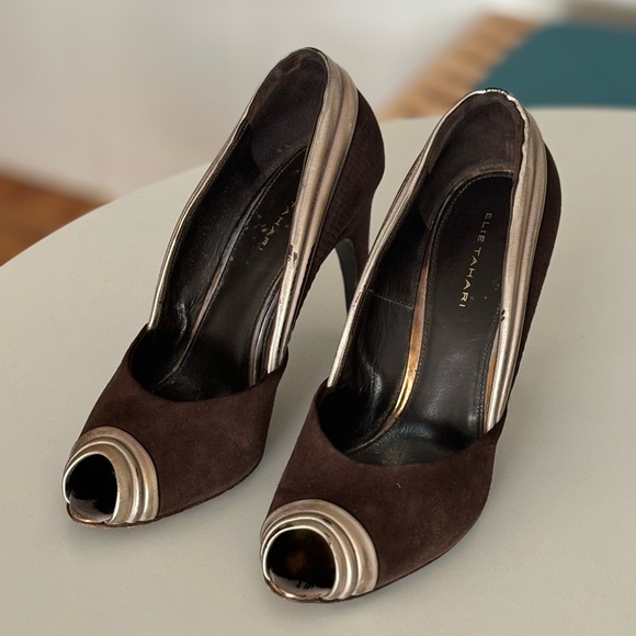 Elie Tahari heels size 38 - Picture 3 of 5